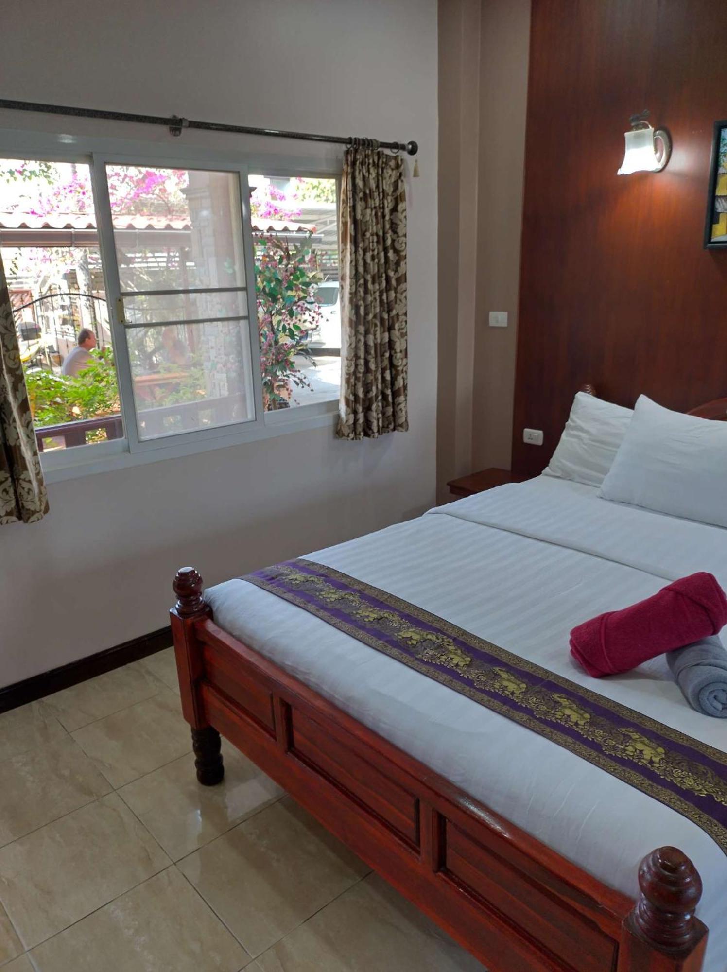 Mai Thai Guest House Khon Kaen Luaran gambar